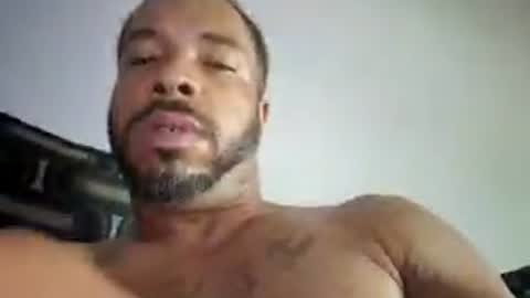 yoursexydaddy8181 online show from July 30, 2:49 pm