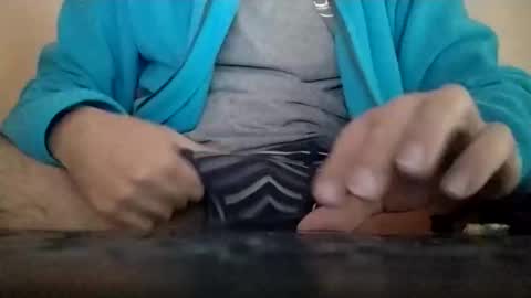 Snapshot of yoursexymr chatting on November 11, 3:12 pm Mark online show from November 11, 3:12 pm