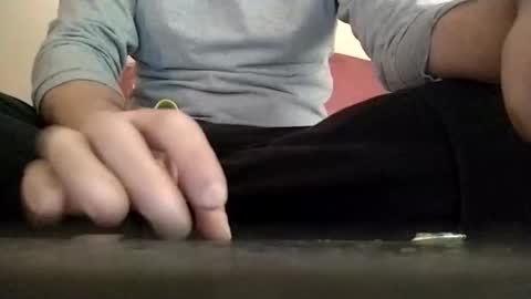 Snapshot of yoursexymr chatting on November 17, 2:01 pm Mark online show from November 17, 2:01 pm