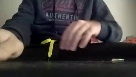 Snapshot of yoursexymr chatting on November 24, 3:01 pm Mark online show from November 24, 3:01 pm