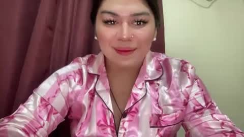 LALA online show from May 21, 10:22 am