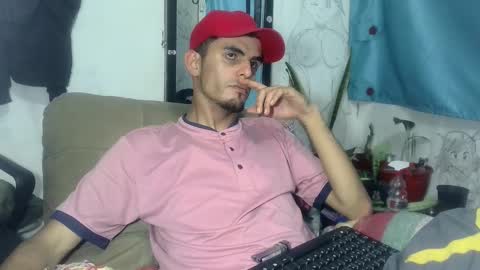 Snapshot of yourskinnybooy chatting on September 20, 12:55 am sander online show from September 20, 12:55 am