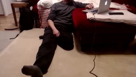 Snapshot of yourslav39119 chatting on November 17, 6:24 pm yourslav39119 online show from November 17, 6:24 pm