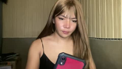 yoursweet_loveace online show from May 2, 6:35 pm