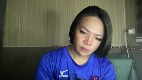 yoursweet_loveace online show from May 28, 11:40 am