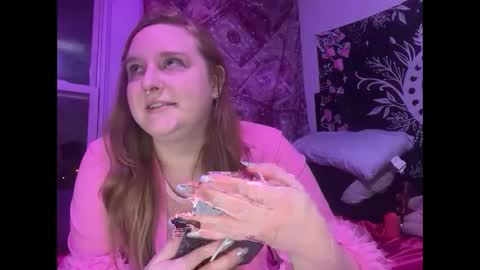 yourthickgingergoddess online show from December 23, 2:53 am