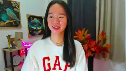 yourtinybunny online show from February 28, 3:35 pm