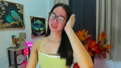 yourtinybunny online show from March 1, 11:12 am