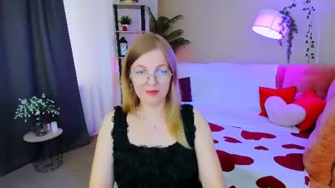 Alice online show from July 20, 10:50 am
