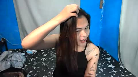 yourwife_lars online show from July 15, 9:58 am