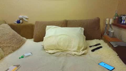 YourXQueen online show from March 18, 5:32 am