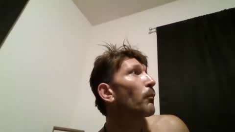 Snapshot of youwakimb11 chatting on April 16, 7:31 am youwakimb11 online show from April 16, 7:31 am