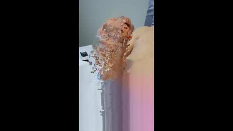 Snapshot of yrupking chatting on January 17, 2:22 pm yrupking online show from January 17, 2:22 pm