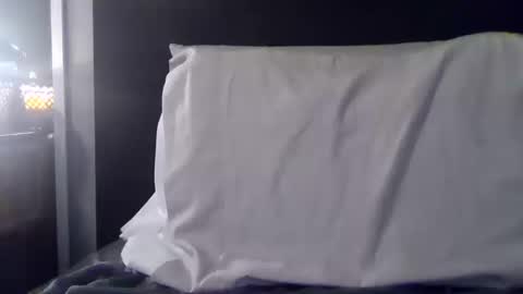 yslriver online show from October 16, 8:43 pm