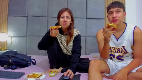 yu_yang69 online show from January 11, 1:27 pm