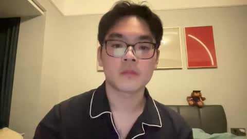 Albert Locko online show from March 15, 6:58 pm