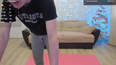 Yue Lang and Samm online show from January 13, 7:24 am