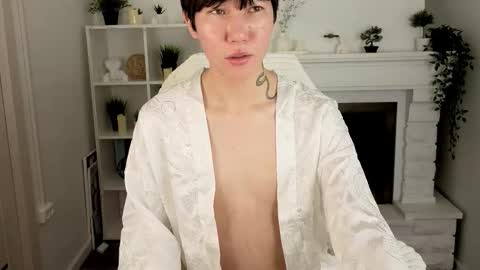 Snapshot of yugoasian chatting on February 18, 12:34 pm Yugo online show from February 18, 12:34 pm