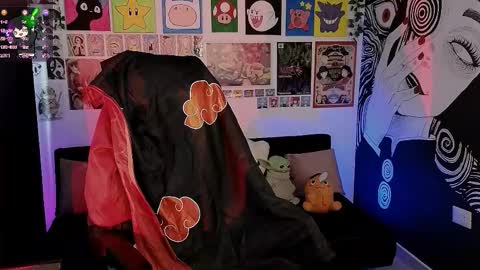    rawr   Anne Independent model      online show from September 10, 9:26 pm