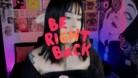    rawr   Anne Independent model      online show from October 1, 4:02 pm