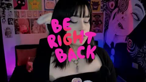    rawr   Anne Independent model      online show from October 14, 11:27 pm