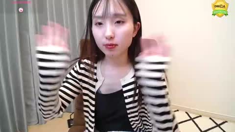 Snapshot of yui_x chatting on March 6, 11:25 am yui_x online show from March 6, 11:25 am