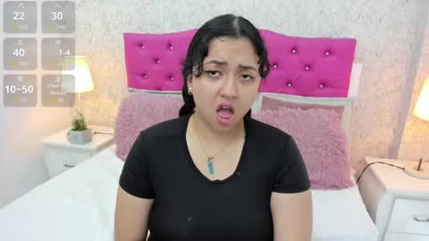 Snapshot of yuli_lozano chatting on February 10, 9:19 pm Yuli online show from February 10, 9:19 pm