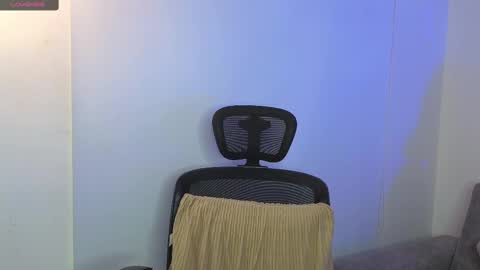 yulian_vasquez online show from October 1, 12:22 pm