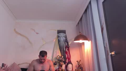 Snapshot of yulianpereira25 chatting on February 26, 2:21 am yulian 2811 online show from February 26, 2:21 am