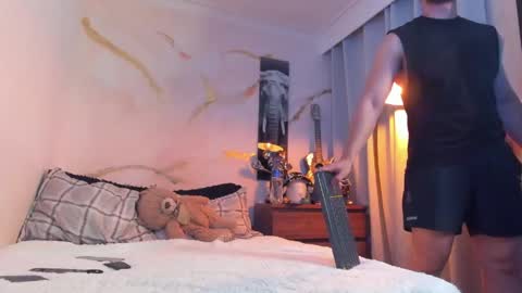 Snapshot of yulianpereira25 chatting on May 29, 1:03 am yulian 2811 online show from May 29, 1:03 am