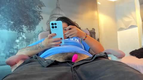 Snowflake online show from September 30, 10:59 pm