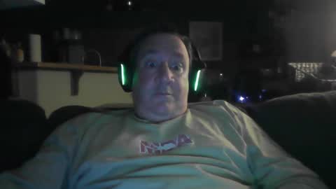 Snapshot of yumguy69 chatting on February 16, 7:37 am YumGuy69 online show from February 16, 7:37 am