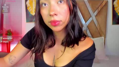 YUMI KAORI  online show from April 30, 2:23 pm