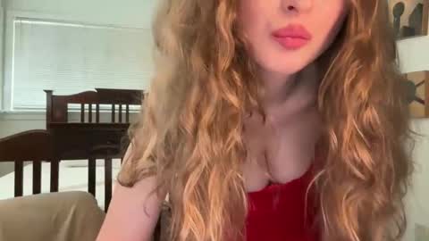 yumiandwolf online show from March 7, 8:17 pm