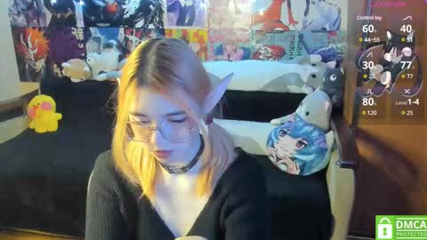 Snapshot of yumiko_uwu chatting on February 11, 11:54 am Yumeko online show from February 11, 11:54 am