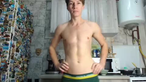 Snapshot of yummyalexxx chatting on December 31, 8:34 pm Alex online show from December 31, 8:34 pm