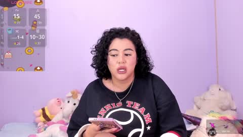 yunahott_ online show from February 5, 2:51 am