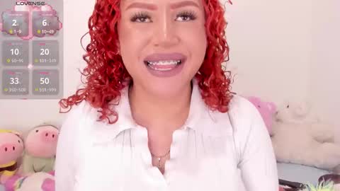 yunahott_ online show from September 14, 4:33 am