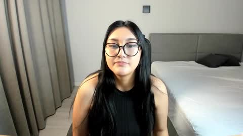 Yuna online show from November 20, 7:13 pm