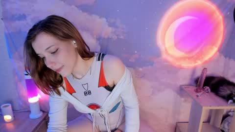 Yuna online show from April 13, 9:31 pm