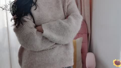 YunEr online show from December 18, 6:43 am