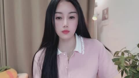 YunEr online show from April 1, 1:41 pm