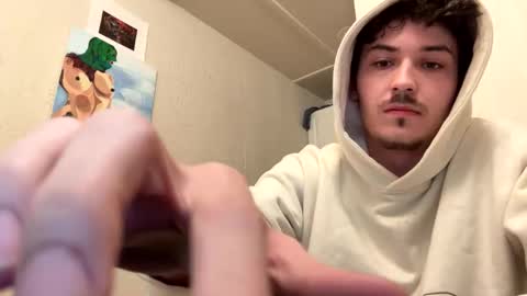 yungstudbev online show from November 9, 3:49 am