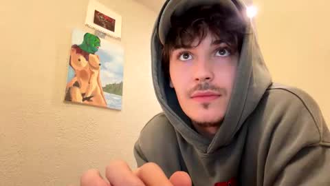 yungstudbev online show from December 22, 12:40 am