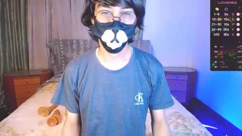 the puppy boy online show from December 10, 3:52 am