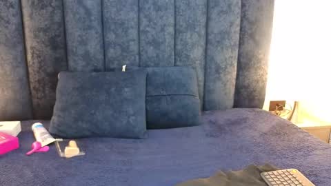 yunkeyc online show from November 10, 2:43 am