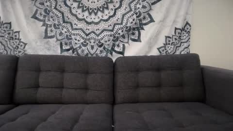 yurdreams_22 online show from October 7, 3:53 pm