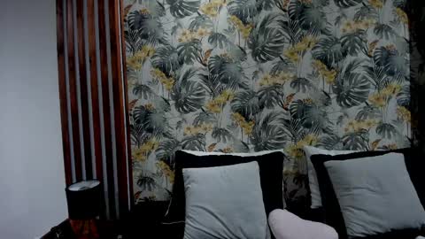 Yuri Kay online show from April 8, 7:36 pm