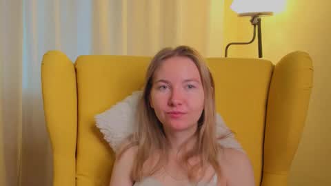 Alesia online show from March 25, 6:52 am