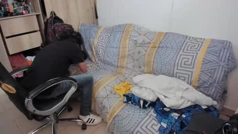 yurii_moody online show from February 20, 3:45 pm